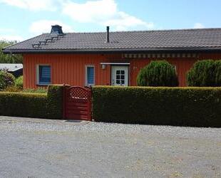 Gepflegtes Ferienhaus im Westerwald – ganzjährig nutzbar - Ötzingen