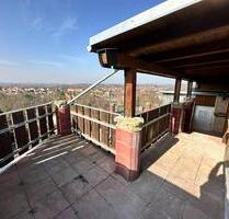 Sanierte 3-Raum–Wohnung mit Terrasse über den Wolken Apoldas