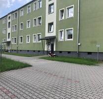 3 Raum Wohnung zum Selbstausbau gegen Kaltmietfrei - Grünhain-Beierfeld