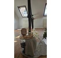 Helle Dachgeschosswohnung mit besonderen Charme - Schönebeck (Elbe)