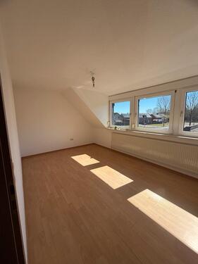 Foto - 2-Zimmer Wohnung mit 95qm - 700,00&nbsp;EUR Kaltmiete, ca.&nbsp; 95,00&nbsp;m&sup2;