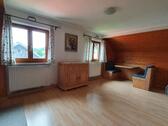 Foto - Charmantes 1,5-Zimmer DG-Apartment und optionaler Garage