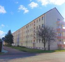 Schöne 4-Raumwohnung mit Balkon im Geiseltal - Braunsbedra