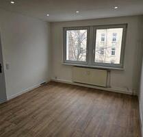 Hochwertig renovierte 2-Raum-Wohnung mit Einbauküche & Stellplatz - Erfurt Johannesplatz