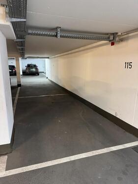 Foto - Tiefgaragenstellplatz zu vermieten