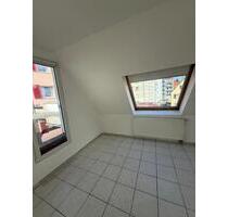 Wohnung mit 6 Zimmer - 2.500,00&nbsp;EUR Kaltmiete, ca.&nbsp; 150,00&nbsp;m&sup2; in Ulm (PLZ: 89077) Söflingen