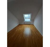 Helle 2-Zimmer-DG in Alt-Lindenau m. Klimaanlage - Leipzig Altwest