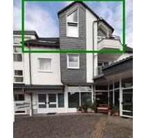 Ab sofort: Schöne 3-Zi.-Wohnung mit Balkon und EBK, Homeoffice, 4 - Reichshof