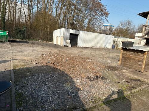 Foto - Platz zu vermieten c.a 400qm - 750,00&nbsp;EUR Miete,