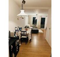 Schöne helle 2-Zimmer-Wohnung mit Balkon in Haan