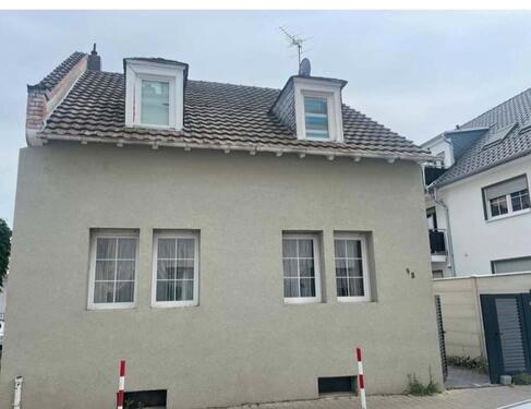 Foto - 12 Zimmer Mehrfamilienhaus, Wohnhaus in Neu-Isenburg