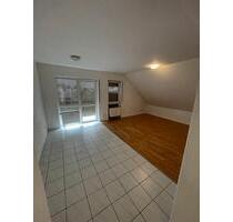 4 Zimmer in Nieder Wöllstadt - 1.350,00&nbsp;EUR Kaltmiete, ca.&nbsp; 92,00&nbsp;m&sup2; in Bad Vilbel (PLZ: 61118)