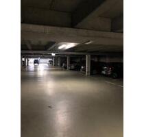 Stellplatz in Garage in Karlsruhe (Kriegstr.) zu vergeben.