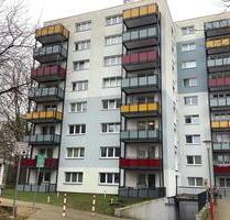 Sanierte 2-Zi.-Wohnung mit Balkon! - Kiel Wik