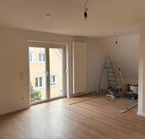 Zu vermieten - 900,00&nbsp;EUR Kaltmiete, ca.&nbsp; 70,00&nbsp;m&sup2; in Roth (PLZ: 91154)