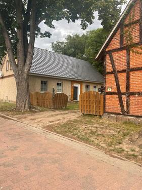 Foto - Freistehendes Einfamilienhaus in ländlicher Lage