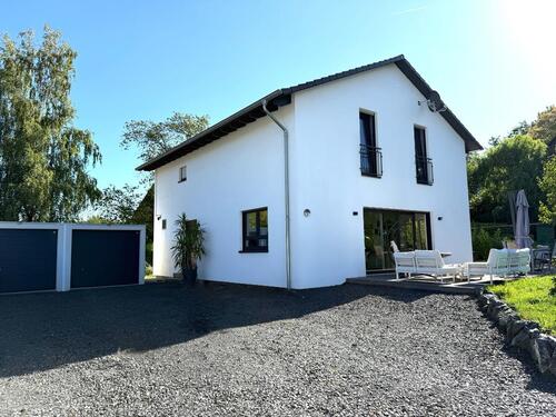 Foto - Privatverkauf! Modernes Einfamilienhaus mit bebaubarem Grundstück