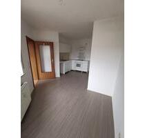 Charmante 2,5-Zimmer-Wohnung mit Balkon & TG-Stellplatz in Franke - Frankenthal (Pfalz)