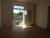 Foto - WEIDA: Sonnige schön sanierte Altbauwohnung mit Burgblick