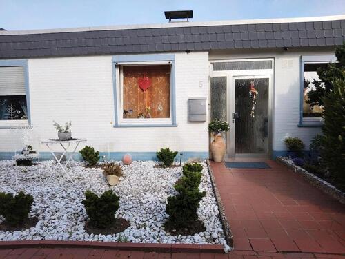 Foto - Flachdachbungalow - 270.000,00&nbsp;EUR Kaufpreis, ca.&nbsp; 100,00&nbsp;m&sup2;