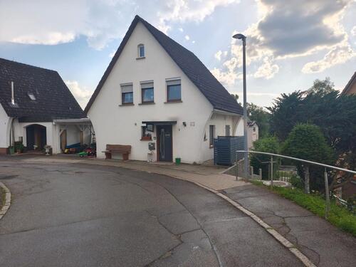 Foto - Attraktives Einfamilienhaus mit viel Charme und Potenzial