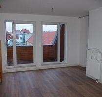 3-Raum-Wohnung im Dachgeschoss mit Logia und Einbauküche - Halle (Saale) Damaschkestraße
