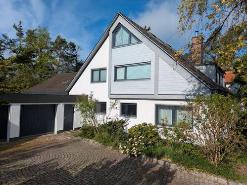 Foto - Repräsentative Architektenvilla in bester Lage in Dechsendorf-ER