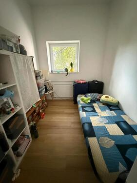 Foto - Zimmer in einer WG für Frauen. - 300,00&nbsp;EUR Kaltmiete, ca.&nbsp; 30,00&nbsp;m&sup2;