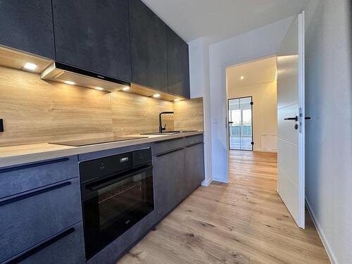 Foto - Hochwertig sanierte 2,5-Raum-Wohnung mit Balkon im Grünen