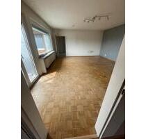 3 Zimmer Wohnung 100 qm in Waggum ab 01.05. - Braunschweig Wabe-Schunter-Beberbach