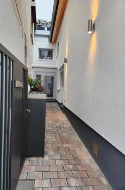 Foto - Modernes saniertes Einfamilienhaus in ruhiger Lage