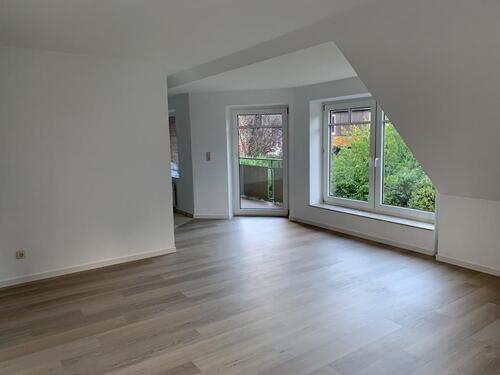 Foto - Schöne helle Dachgeschoss-Wohnung ab 01.07.2026 zu vermieten!!!