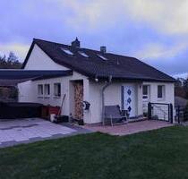 5 Zimmer-Haus mit großem Garten, Terrasse und Balkon - Bad Hersfeld