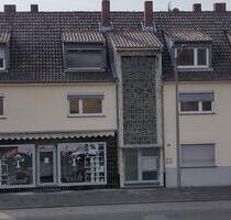 3 ZKB Lu Niederfeld, Dachgeschoßwohnung - Ludwigshafen am Rhein Mundenheim