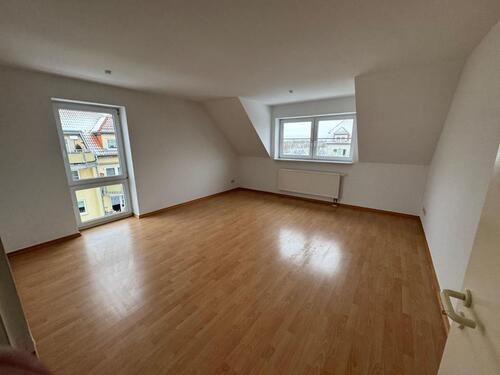 Foto - schöne DG-3-Zimmer-Wohnung in Schönefeld ab 1.3.26