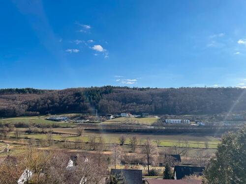 Foto - Lichtdurchflutete 4-Zi Wohnung mit Weitblick