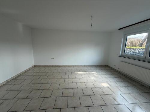 Foto - 2-Zimmer-Wohnung mit Garten und Stellplatz zu vermieten