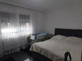 Foto - 6 Zimmer Einfamilienhaus in Bischofsheim