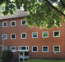 Helle 1,5 Zimmer Wohnung in zentrale ruhigen grünen Lage Reinbek