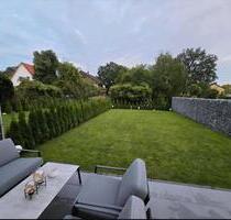 Bergisch- Gladbach (Hand )-KölnDelbrück Direkt vor den Toren Kölns: Haus in Bestlage - Bergisch Gladbach Gronau