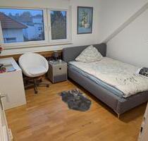 Frauen-WG- Zimmer in Frankfurt-Dornbusch - Frankfurt am Main Eschersheim