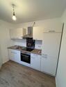 Foto - Erstbezug nach Komplettrenovierung - 1-Zimmer Wohnung inkl. Einbauküche und Stellplatz