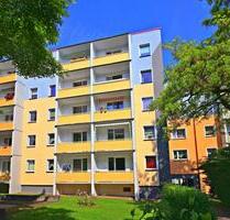 Achtung: 3-Raum-Wohnung mit 2 Balkonen zu vermieten:) - Zwickau Neuplanitz
