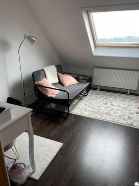 Foto - Dachgeschoßwohnung in Langenhagen zur Miete