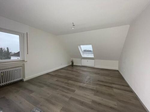 Foto - großzügige, helle 4,5 Zimmerwohnung über 2 Ebenen mit DG Studio