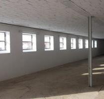 **LAGERHALLE 300m² an der A1 zw. Hamburg-Bremen** - Tostedt
