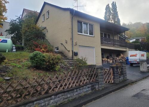 Foto - Einfamilienhaus zur Miete - 1.300,00 EUR Kaltmiete,