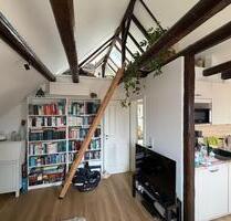 Galerie-Altbau-Wohnung mit Sonnenbalkon & Küche in Frankfurt - Frankfurt am Main West Galerie-Altbau-Wohnung mit Sonnenbalkon & Küche in Frankfurt - Frankfurt am Main West