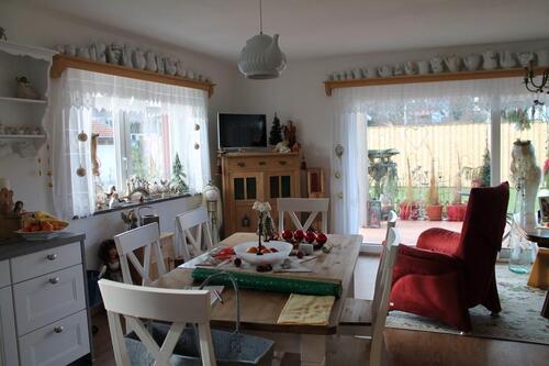 Foto - 3-Zimmer Wohnung EG barrierefrei mit Terrasse und Carport