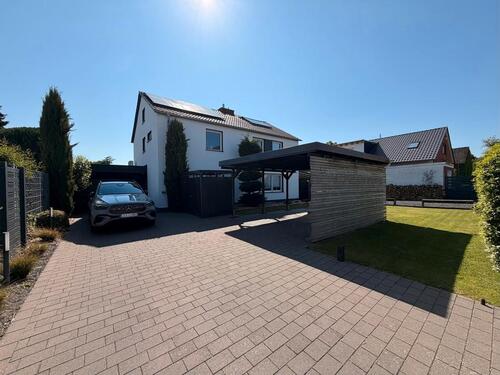 Foto - Modernisiertes freistehendes Einfamilienhaus in traumhafter Lage